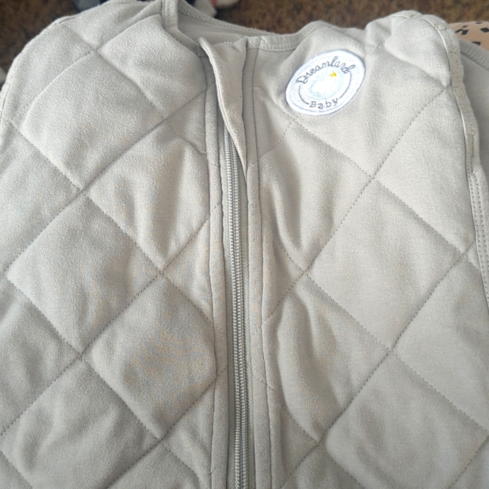 Dreamland weighted swaddle